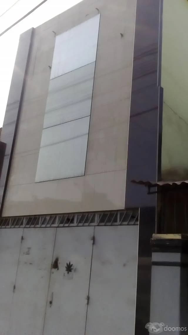 NEGOCIABLE VENDO LOCAL COMERCIAL BREÑA — foto 1