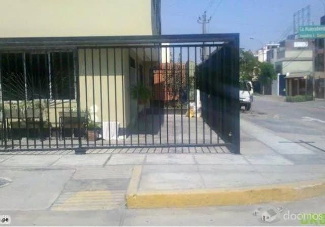 LOCAL COMERCIAL EN ESQUINA EN SURCO — foto 2