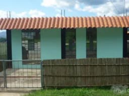 SE VENDE O ALQUILA