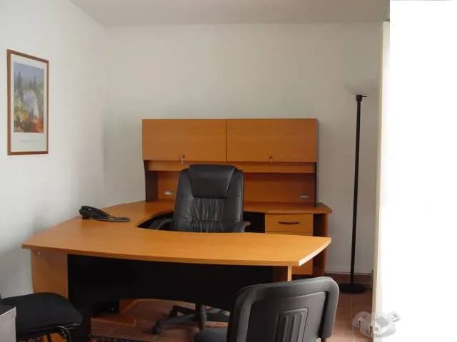 Alquiler de oficina — foto 1