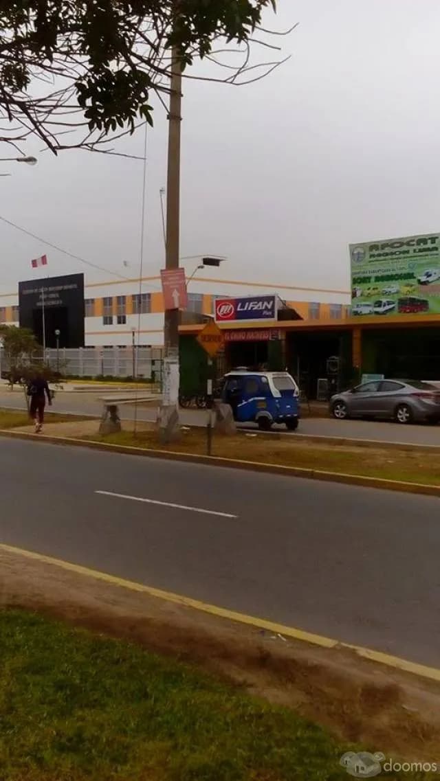 ALQUILER DE LOCAL COMERCIAL PARA BOTICA — foto 2