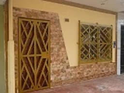 SE VENDE CASA MODERNA ACOGEDORA
