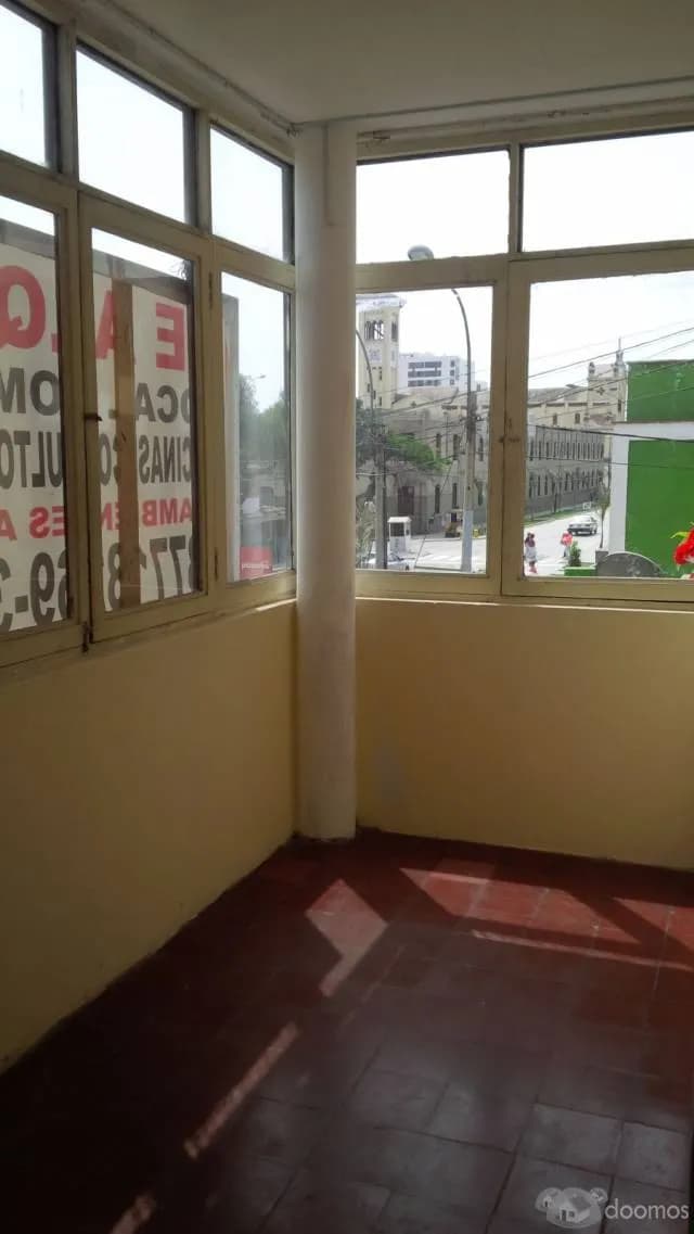 Alquilo local comercial Magdalena — foto 5