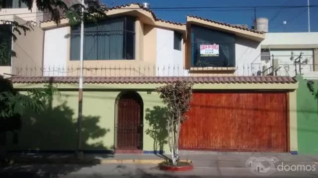 Amplia casa en Sachaca, Arequipa — foto 1