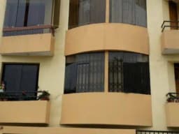 Departamento de 03 dormitorios en condominio de Av. Fátima