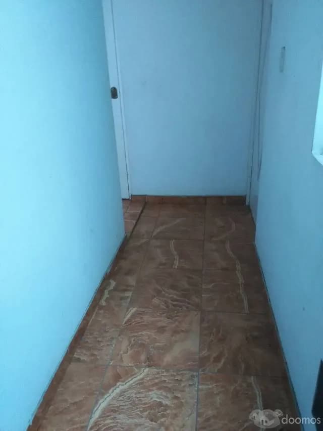 CASA EDIFICIO EN URB PRO — foto 1