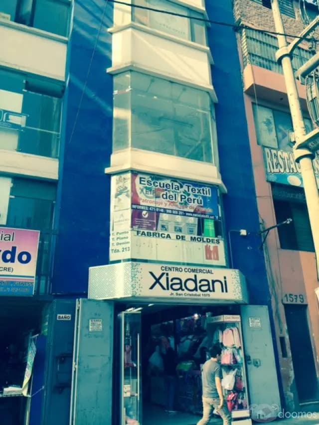 REMATO Tienda En Gamarra - Galería Don Ricardo — foto 1