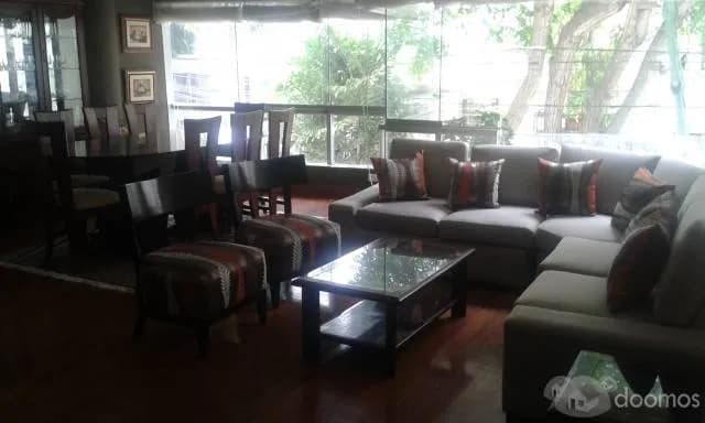 LINDO DEPARTAMENTO AMOBLADO 3 DORMITORIOS UNA CUADRA DE LARCOMAR — foto 3