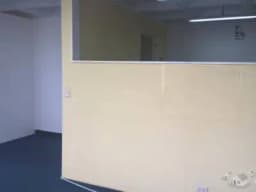 Alquilo oficina de 80 m2 en Miraflores a 1200 dólares a tratar