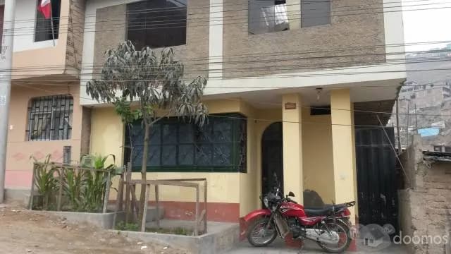 Vendo Casa 2 piso VMT precio negociable — foto 2