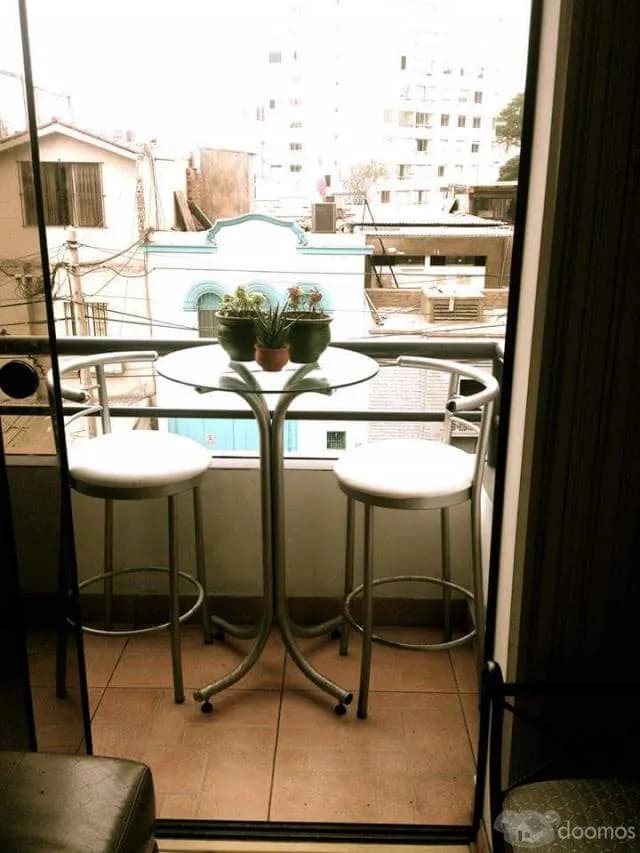 EXELENTE DEPARTAMENTO EN EL CORAZON DE MIRAFLORES — foto 8