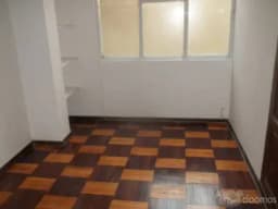 Alquilo dpto. enchapado de baños y cocina con mayolica moderna, pisos de parket con DD