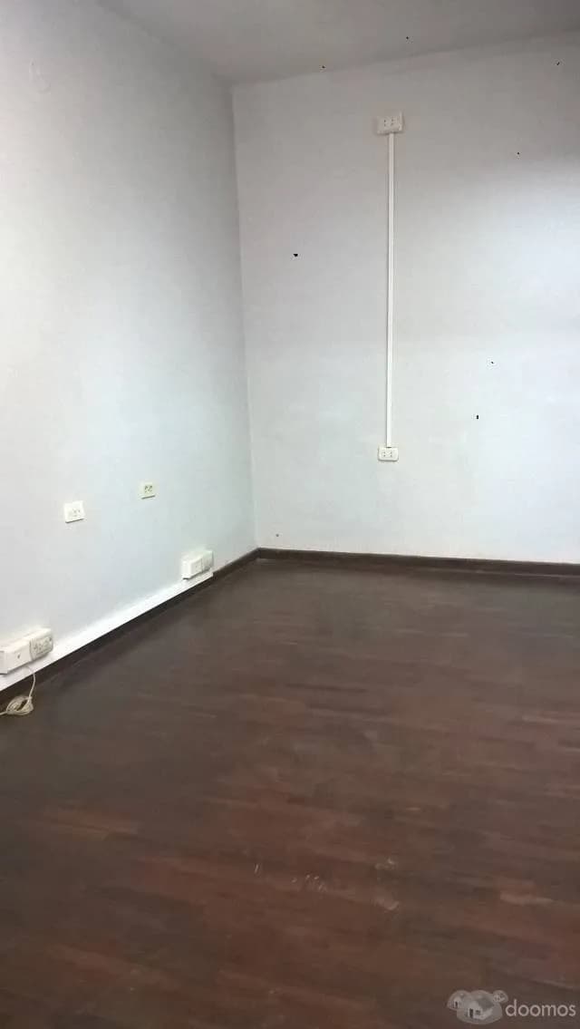 Alquilo Oficina de 200 m2 en Surco a 1550 Dólares — foto 8