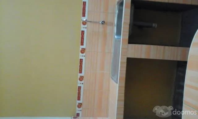 ALQUILO CASA EN SEGUNDO PISO CON ENTRADA INDEPENDIENTE — foto 2