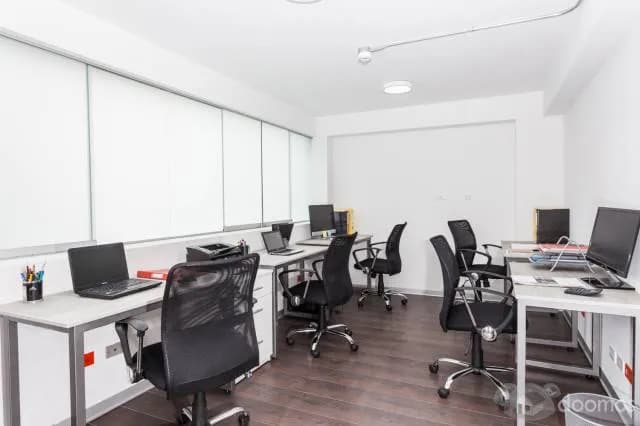 OFICINAS COMPARTIDAS — foto 4