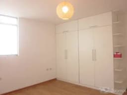 Elegante y amplio flat L/Surco Y Matellini. 170m. Primer Piso. Reestreno