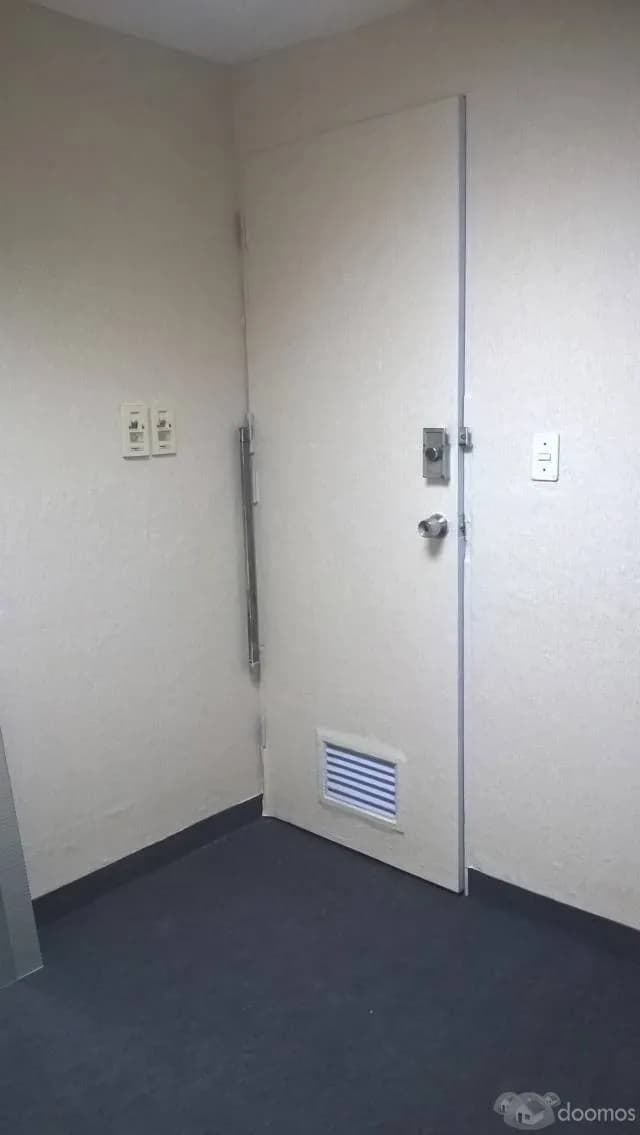 Alquilo Oficina de 40 m2  a 420 dólares — foto 5