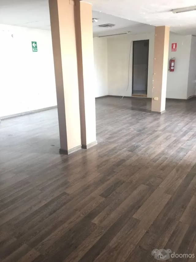 Alquiler de oficinas y almacenes en chorillos, lima — foto 5