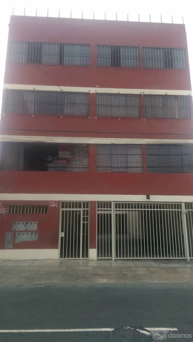 VENDO DEPARTAMENTO BARRANCO AMPLIO SEGUNDO PISO — foto 4