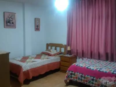 ALQUILO HABITACIONES COMPLETAMENTE AMOBLADAS CON BAÑO PROPIO PARA SEÑORITAS ESTUDIANTES EN LA MOLINA