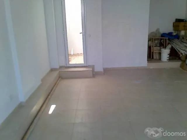 alquilo local comercial urb. las flores — foto 1