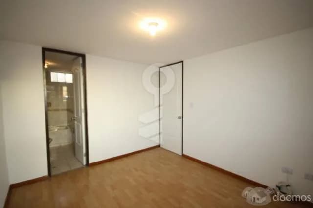 VENTA DE DEPARTAMENTO EN SURCO — foto 3
