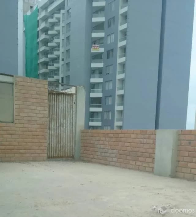 VENTA DE LOCAL COMO TERRENO!!! — foto 2