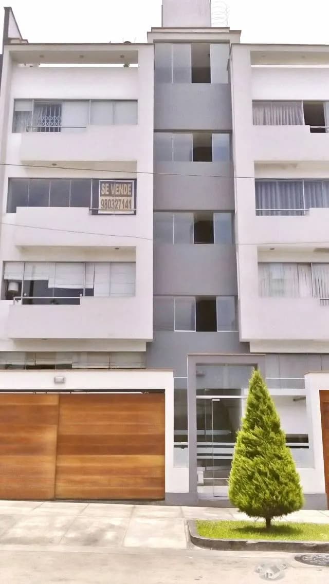 Dpto. espalda Av. Boulevard Calle Durero cdra2 — foto 1