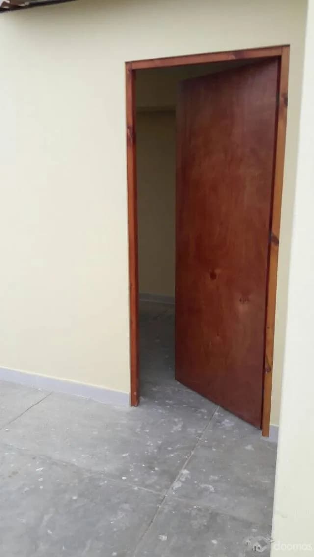 SE ALQUILA HABITACIONES — foto 7