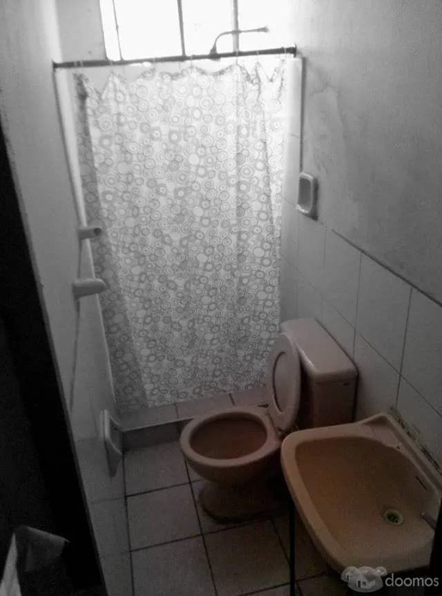 SE ALQUILA HABITACION EN SURQUILLO — foto 4