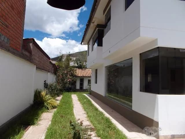 Casa en Venta residencial Huancaro — foto 4