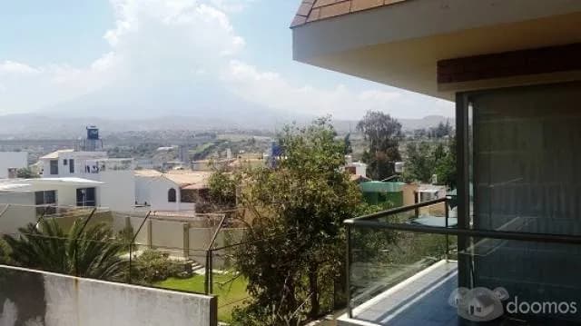 EXCLUSIVO DEPARTAMENTO EN YANAHUARA — foto 1