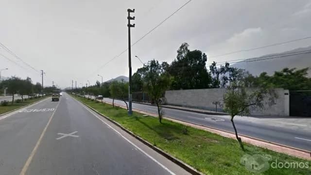 SE VENDE CASA EN LA MOLINA — foto 3
