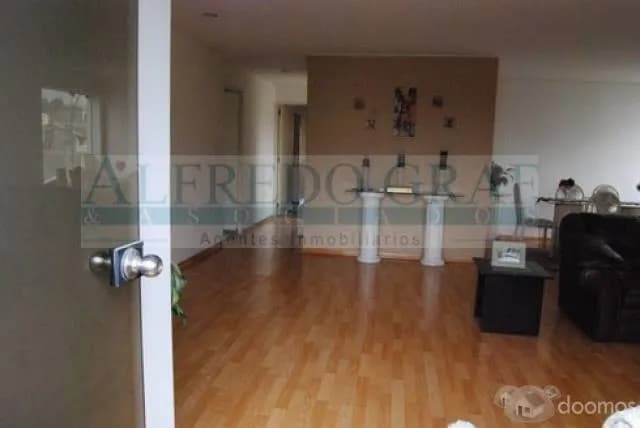 Venta de departamento en Monterrico — foto 1