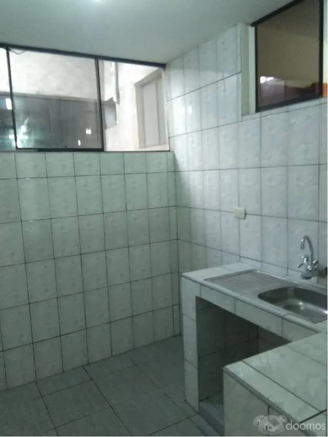 ALQUILER DE MINIDEPARTAMENTO EN CERCADO DE LIMA — foto 3