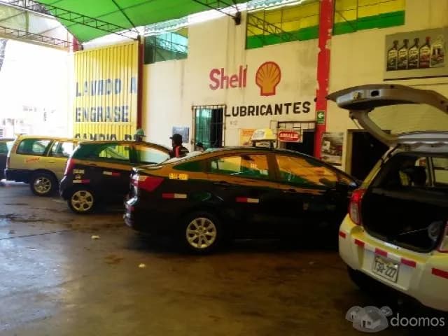 SERVICENTRO, LAVADERO EN ZONA MUY TRANSITABLE — foto 2