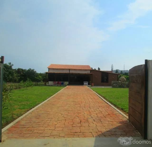 OPORTUNIDAD CASA DE CAMPO EN HUARAL — foto 2