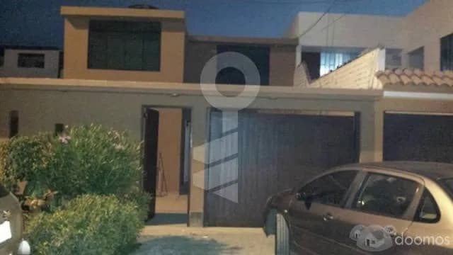 Vendo CASA en LOS CEDROS - CHORRILLOS - OCASION — foto 1