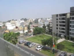 SE VENDE DUPLEX EN MONTERRICO