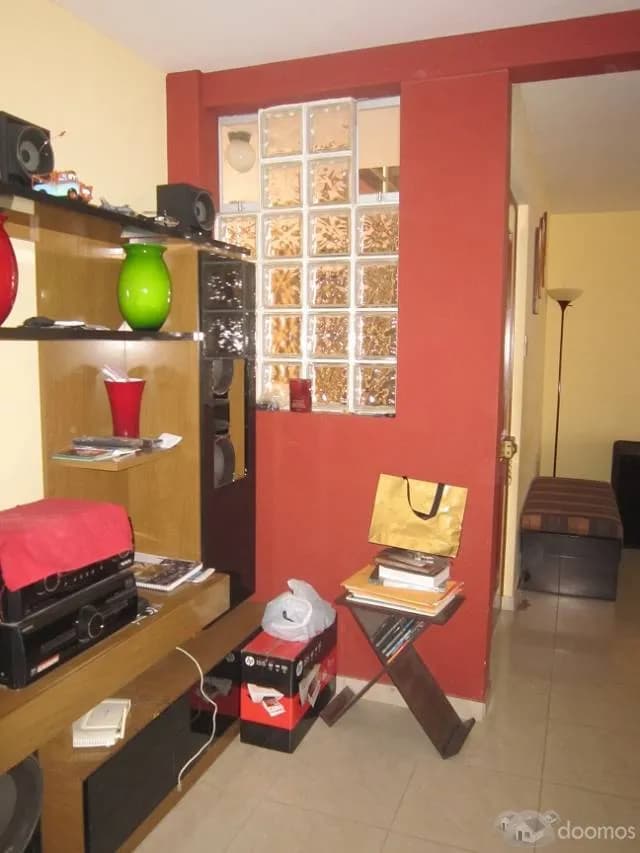 VENTA DE DEPARTAMENTO CÉNTRICO SEMI AMOBLADO — foto 8