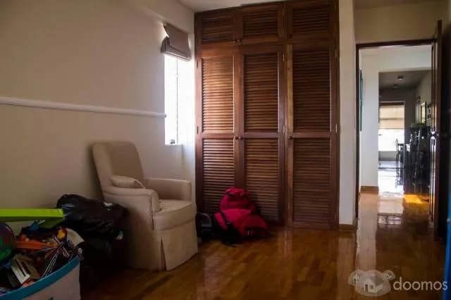 HERMOSO TRIPLEX CON TERRAZA LARCOMAR !!!! — foto 3