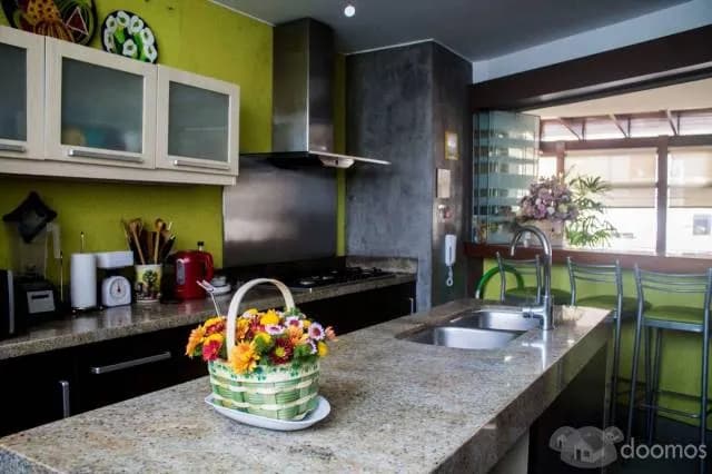 HERMOSO TRIPLEX CON TERRAZA LARCOMAR !!!! — foto 6