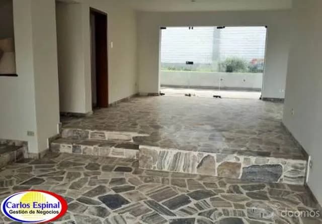 Casa en Venta en La Molina, Lima, Perú — foto 2