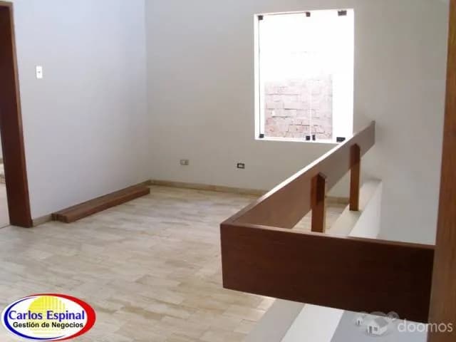 Casa en Venta en La Molina, Lima, Perú — foto 3