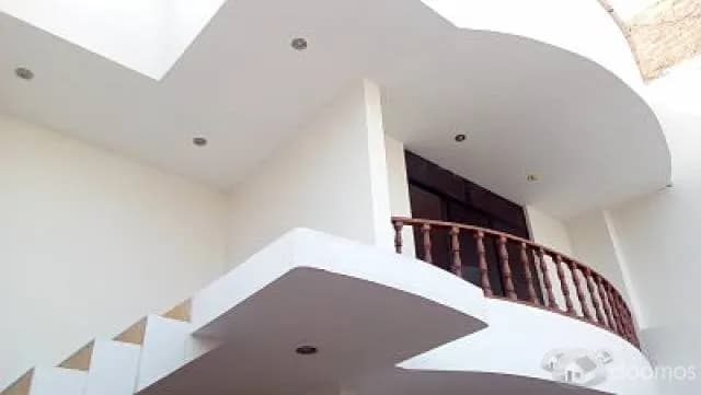 Venta Impecable Casa en Los Cedros, Chorrillos. — foto 2