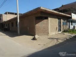 VILLA SALVADOR  REMATO CASA CON TIENDA 200 MTS COMO TERRENO