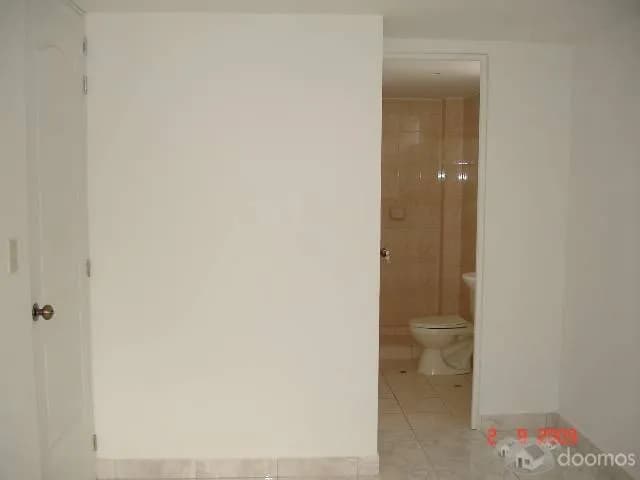 VENTA DE DEPARTAMENTO CON 3 DORMITORIOS  75 M2 EN LOS OLIVOS — foto 5