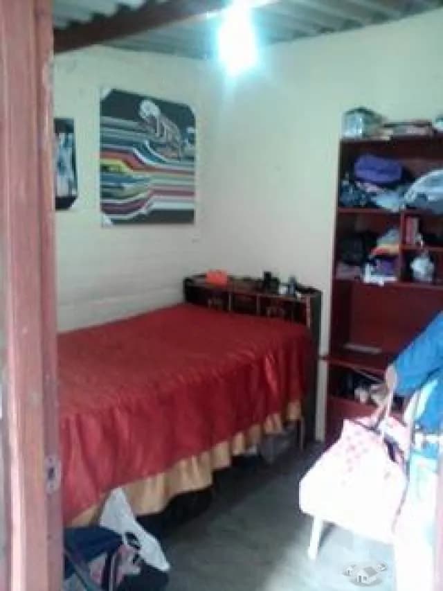 TERRENO CON CUARTO PARA VIVIR — foto 1