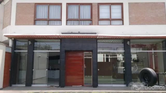 VENTA CASA EN LA MOLINA VIEJA — foto 1
