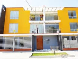 Una CASA como ésta se Merece Tu Familia! 3 pisos con cochera, estreno 172 m2 A Solo $125,000